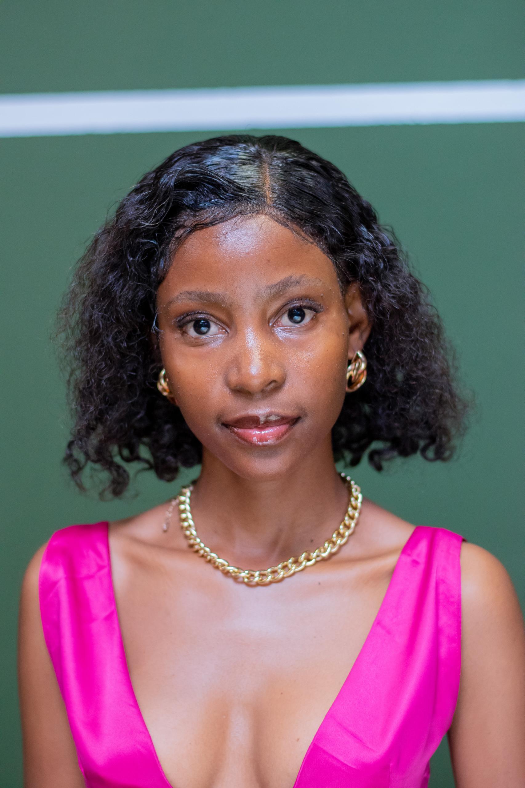 Amantle Charowe