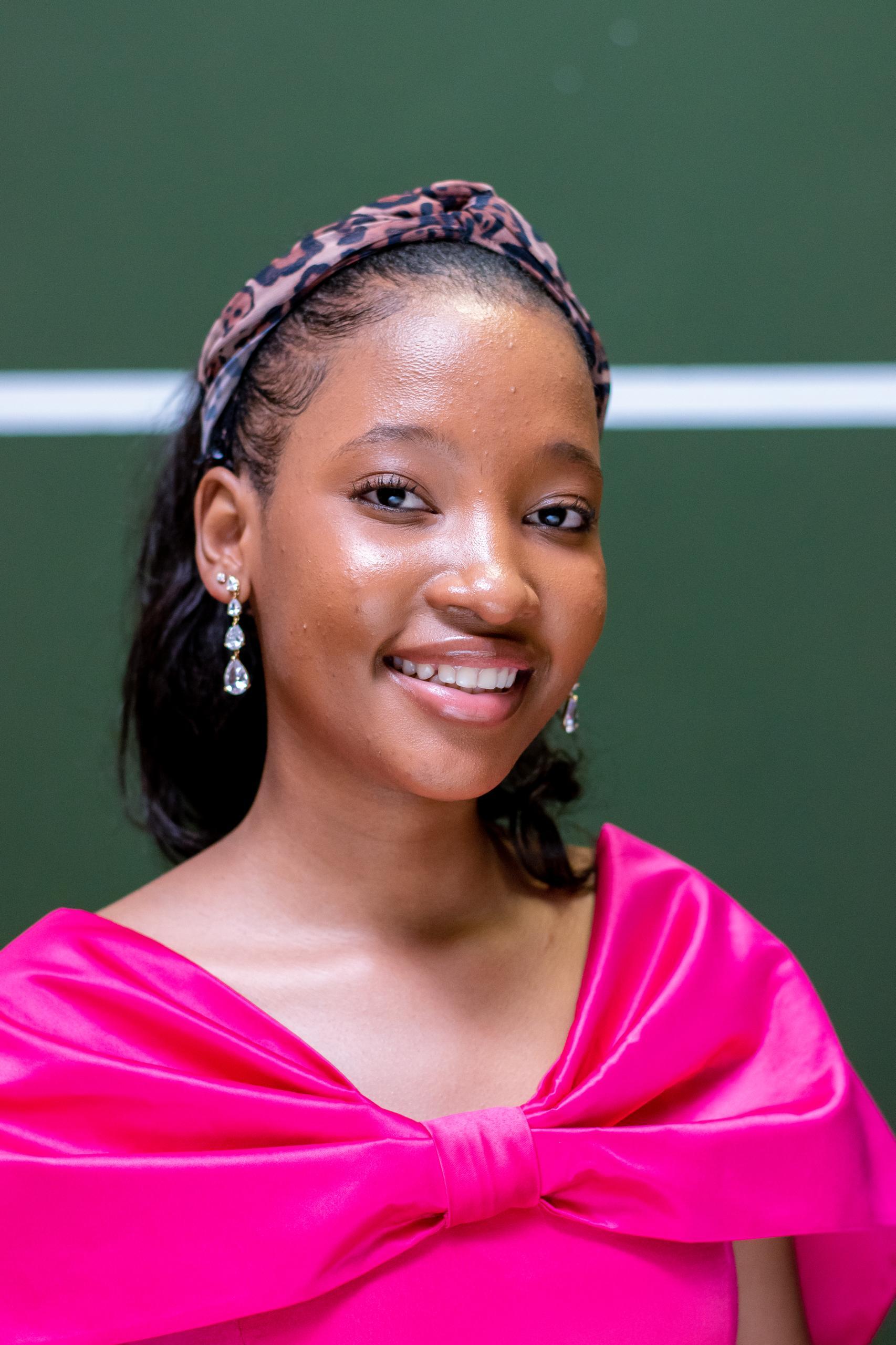 Zinhle Gaokgethelwe